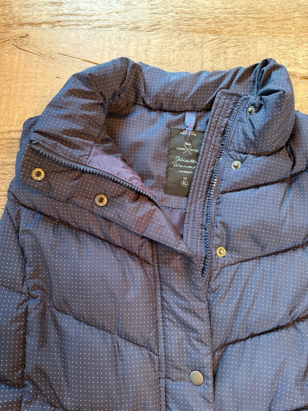 Gap Puffer Vest Navy with polka dots